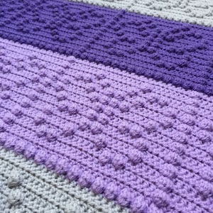 Schmetterling Bommel Babydecke Muster