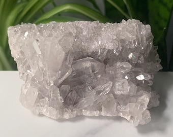 Quartz Cluster / Quartz Crystal / Quartz Stone / Crystal Cluster