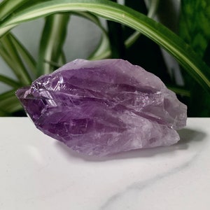 Amethyst Point / Amethyst Crystal / Amethyst Stone