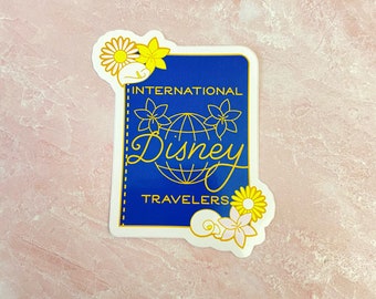Adorable petit sticker en vinyle avec les Voyageurs internationaux de Disney