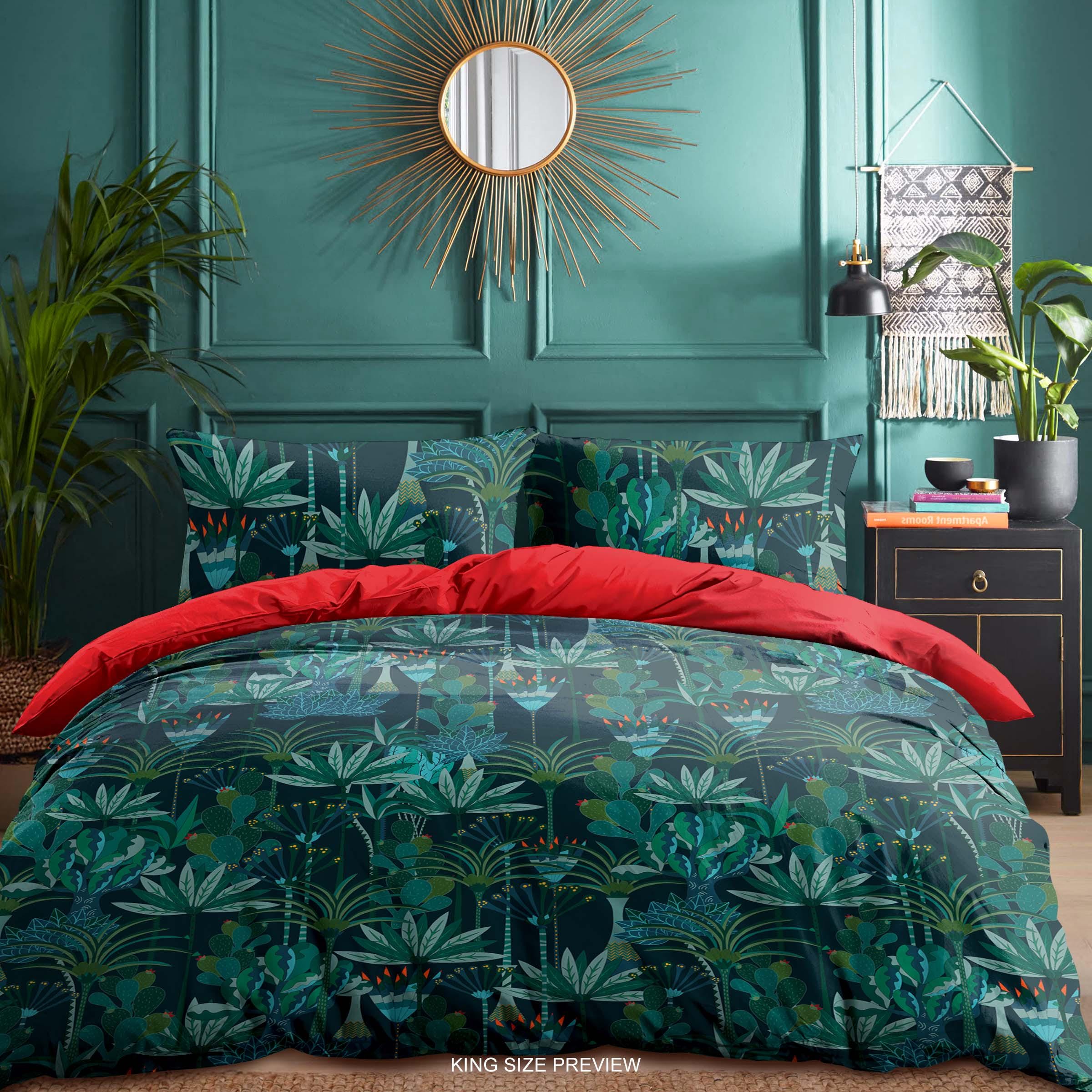 Tropical Bedding Set – Green Leaves Duvet Cover & Comforter Set – Patterned Bed Set – Modern Bedroom Decor by CoolBedding, B230