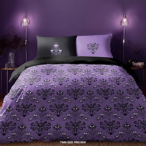 Victorian Pattern Bedding Set – Haunted House Duvet Cover – Vintage Design Comforter Set – Classic Style Bed Sheets by CoolBedding, B205