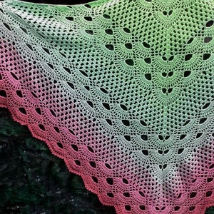 Crochet pattern triangle shawl Jelena