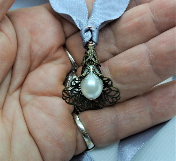 Claire Fraser Season 5 Necklace and Earrings worn to Brianna s Wedding