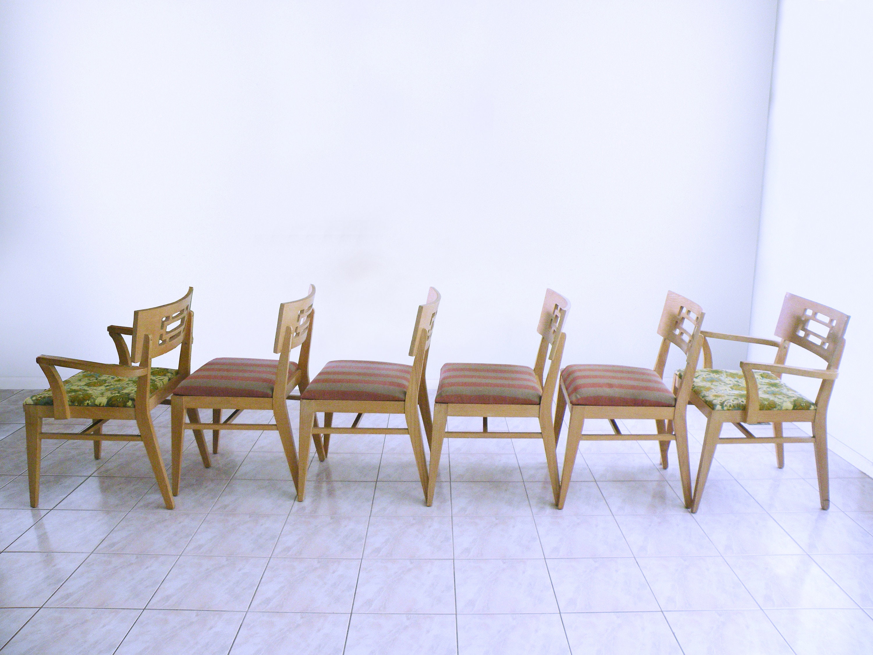 ダイニングチェア Mid Century Modern chairs by James Mont Pair of James Mont Lacquered Horseshoe Chairs by Century Furniture
