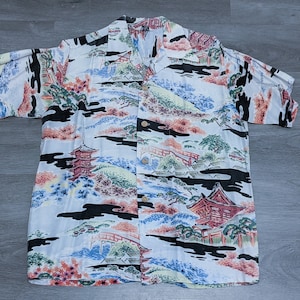 vintage 1940s LAUHALA RAYON CREPE Hawaiian shirt