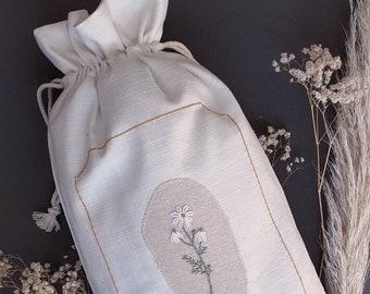 Sustainable gift bag for Christmas / Santa Claus made of cotton • like furoshiki • daisies