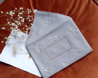 handmade envelope / envelope embroidered made of cotton •