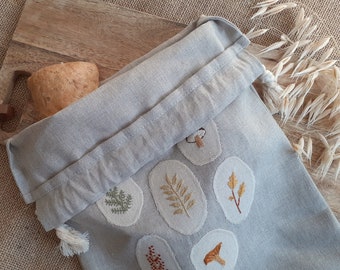 Mushrooms & leaves 'mushroom' • Embroidered sustainable linen storage/bread bag