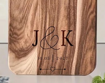 Personalized Cutting Board, Wedding Gift, Mom Gift, Housewarming Gift, Dad Gift, Family Gift, Engagement Gift