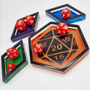 Custom D20 DICE TRAY and counter dishes in a range of colours // Geeky gift for him or her, rpg Dungeons and Dragons, Nerdy gift, boardgames