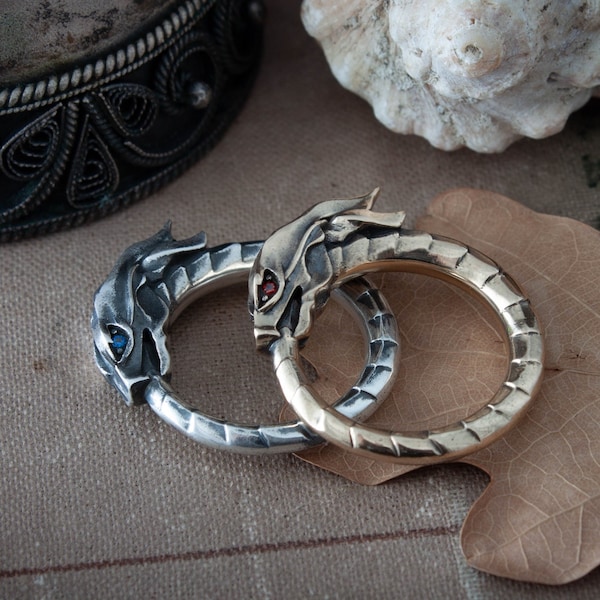 Ouroboros ring, serpent ring, snake ring, dragon ring, eating tail ring, infinity ring