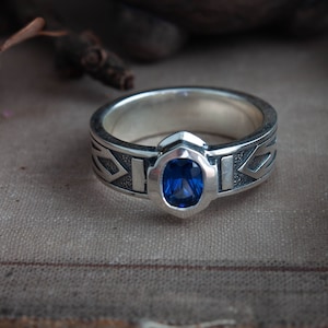 Lords ring, seven rings, dwarf ring, mythology ring, ornament ring, kings ring, mystic ring, gothic ring