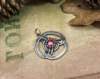 infinity knot pendant, Dragon medallion, house dragon pendant,