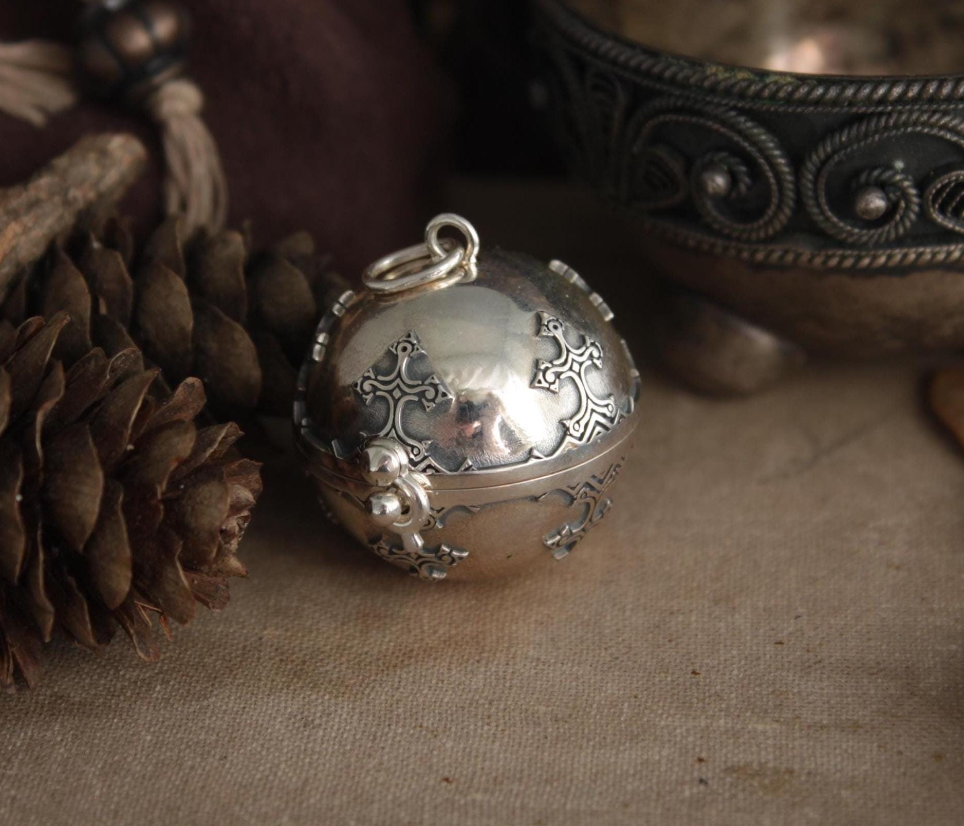 アクセサリー KKK Kkk Jewelry - Etsy