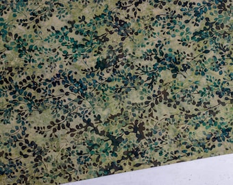 Tela batik de hojas verdes: 100 % algodón, estampado botánico (media yarda)