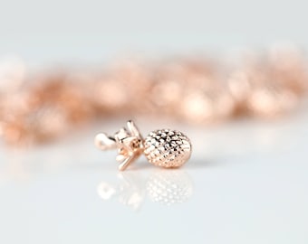 1 Rose Gold Pineapple Charm, Dainty Pineapple Pendant, 1PPA-R