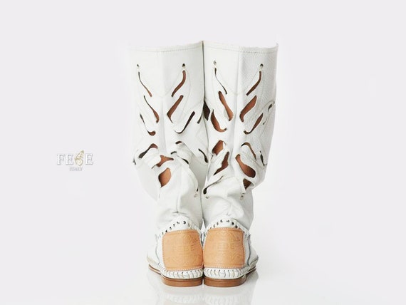Artículo FIORE Botas incas de cuero blanco Botas hippies | Etsy España