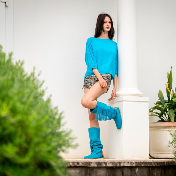 Size 39 Barefoot Sierra Boot - Turquoise Flowers