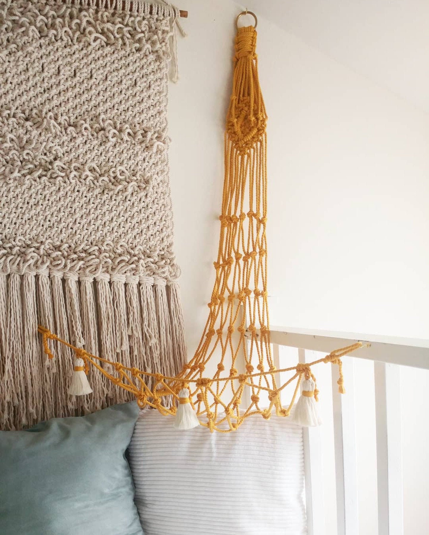 Macramé Wall Hangings: A Project Book by ty's knots, Hardcopy