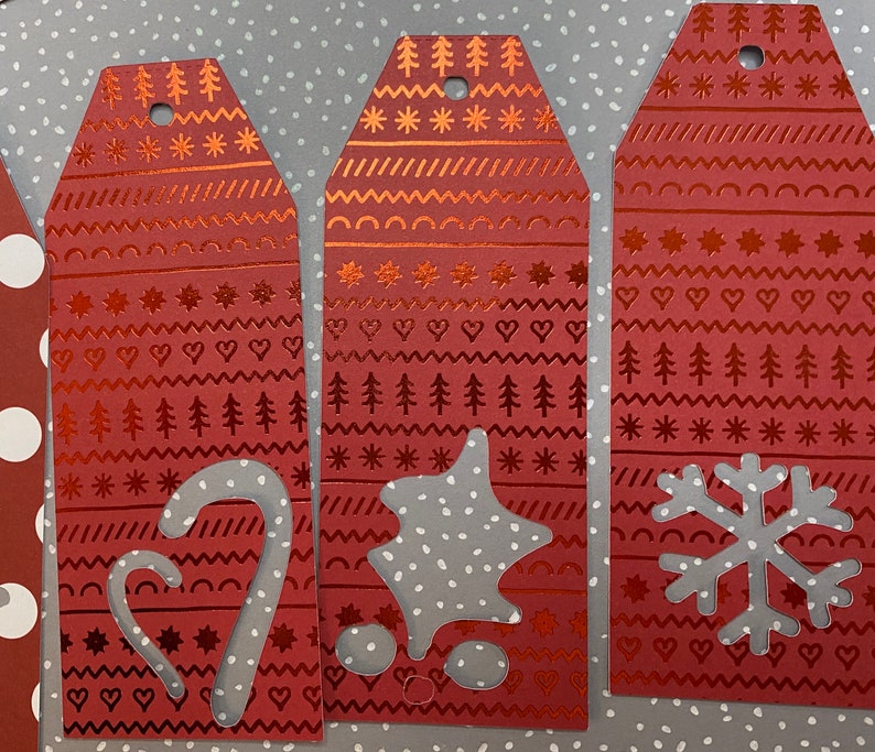SVG Geschenkanhänger für Ihre Cricut-Cutter, Schneeflocke, Ornament, Süßigkeiten Dosen und Holly Ausschnitte auf traditionelle Geschenk-Tag-Form Bild 9