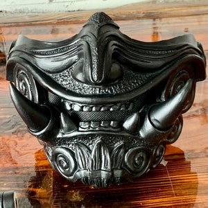 Half Face Samurai Mask Oni Mempo Armor Japanese Black monster + 2 sets of teeth