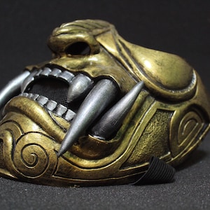 silver fang Half Face Gold demon Assassin Ronin Samurai Mask, Cool Baddass Demon Oni Mempo Japanese