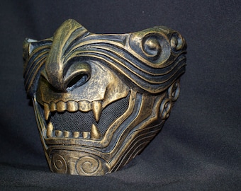 Jahrgang halbe Gesicht Samurai Maske Oni Mempo Rüstung japanische Gold schwarz Dämon