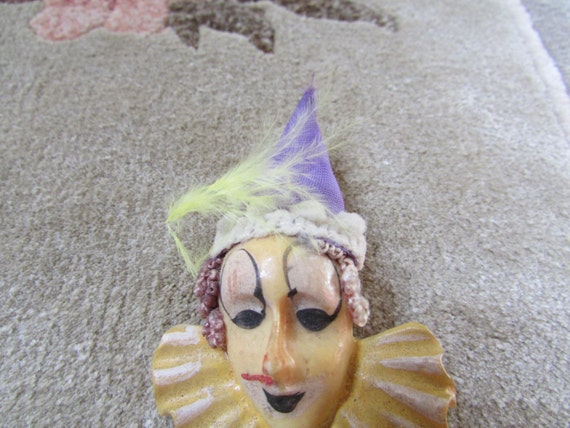 Laurie Vintage Plastic Painted and Decorated Clow… - image 2