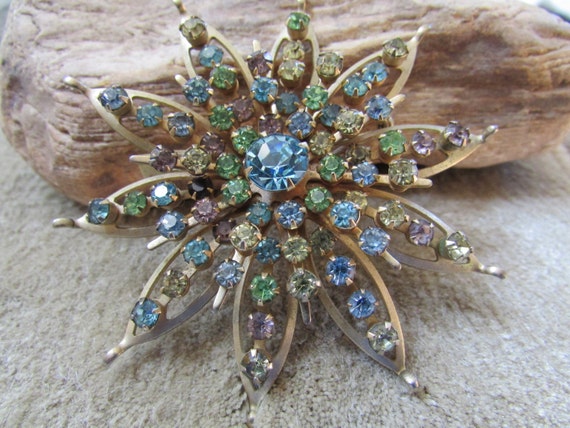 Laurie Vintage Huge Pastel Rhinestone Starburst F… - image 5