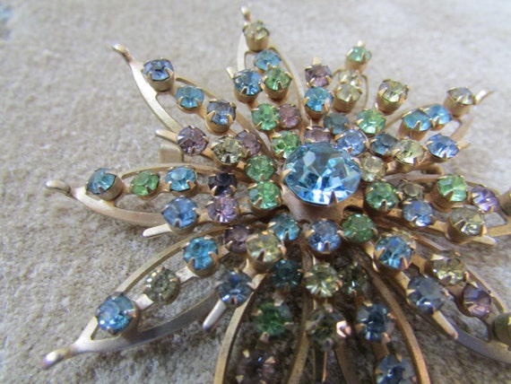 Laurie Vintage Huge Pastel Rhinestone Starburst F… - image 3