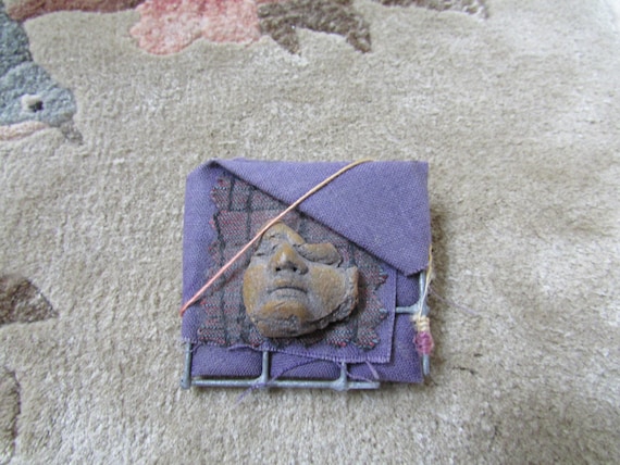 Laurie Mysterious Face Handcrafted Artist Brooch … - image 1