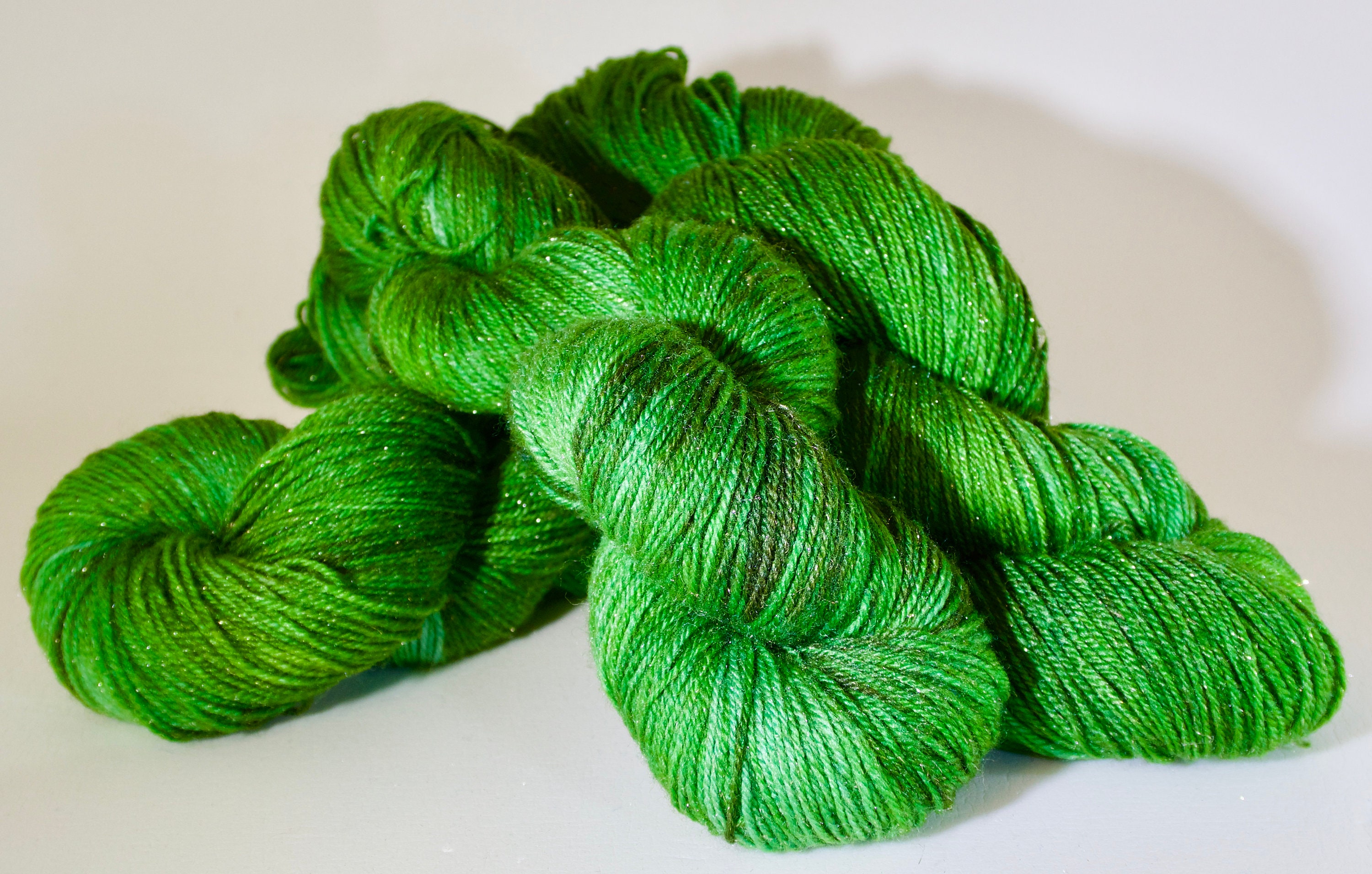emerald green wool yarn