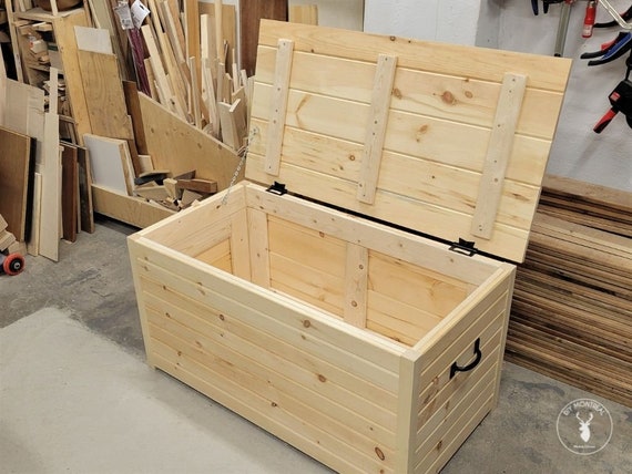 Wooden Storage Chest DIY PDF Build Plans 