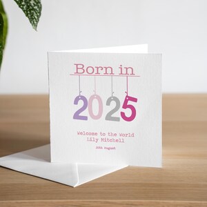 Carte personnalisée pour nouveau-né fille - cadeau de naissance fait main - nouvelle carte de naissance née en 2024 - nouvelle carte de petite-fille - nouvelle carte de filleule