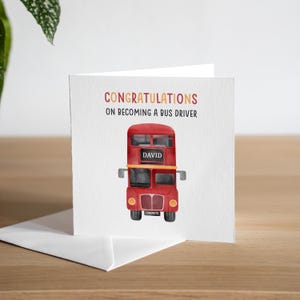 Gepersonaliseerde felicitaties met het worden van buschauffeur - nieuwe buschauffeurkaart - nieuwe baankaart - gediplomeerde buschauffeur - nieuwe cadeaus buschauffeur