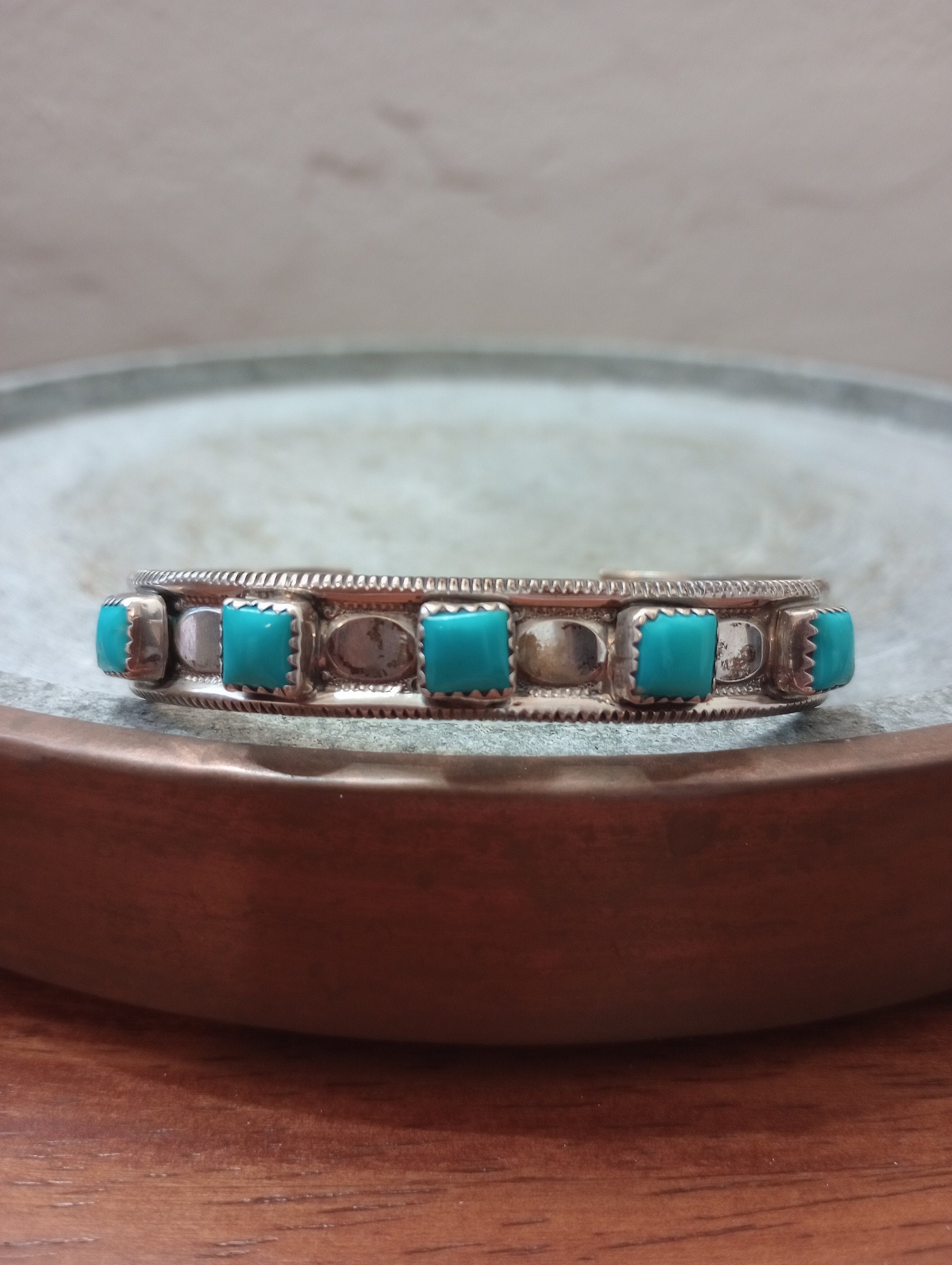 Leaves Of Glory! Vintage Native American Navajo Turquoise Sterling Silver Bracelet Old Leaves Of Glory! Vintage Native American Navajo Turquoise Sterling Silver Bracelet Old