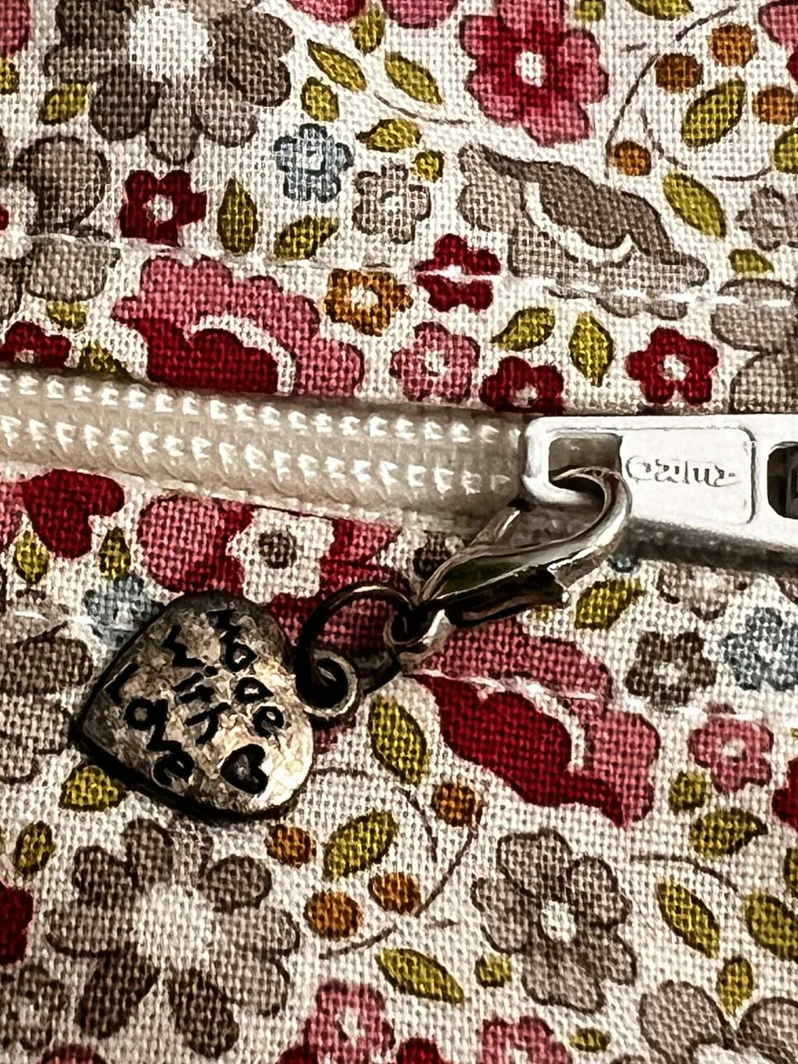 Daisy Travelling Sewing Set Pattern With Embroidery Zippy Pouch ...