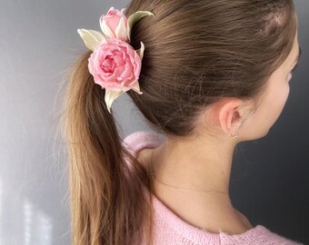Piccola rosa di seta, fiore vintage, rosa antica, rosa pallido, accessorio per capelli rosa fenicottero, fiore per capelli, fermaglio per capelli, fiore di seta, bocciolo di seta