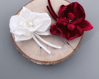 Broche de orquídea de terciopelo, alfiler de flor, ramillete de flores de tela rojo blanco