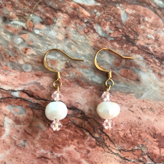 Freshwater Pearl and Swarovski Crystal Dangle Earrings