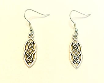 Silver Celtic Knot Dangle Earrings