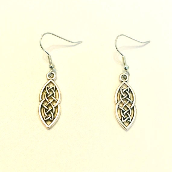 Silver Celtic Knot Dangle Earrings