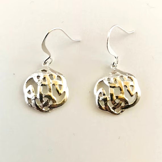 Caoimhe’s Celtic Knot Earrings