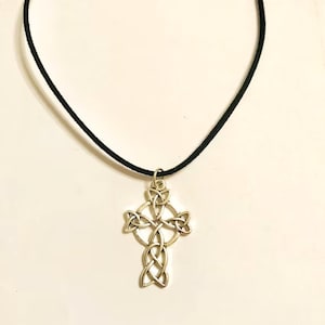 Antique Silver Celtic Cross Pendant Necklace
