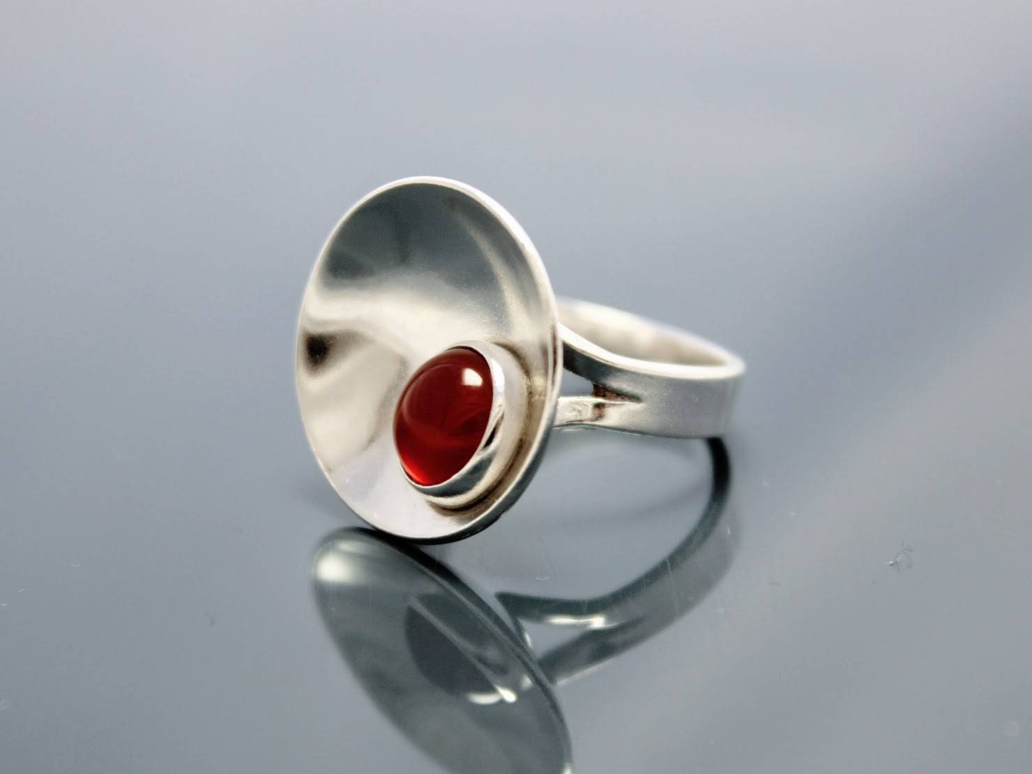 Mid century hotsell modern rings