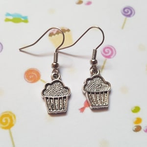 Cupcake earrings, Cake earrings, Dangle earrings, Cake, Cupcakes, Cake lovers, Birthday gift, Gifts for girls, Gift idea