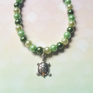 Turtle bracelet, Sealife bracelet, Beaded bracelet, Beaded jewellery,  Turtle, Sea creature, Marine life, Beach, Summer, Holiday jewellery