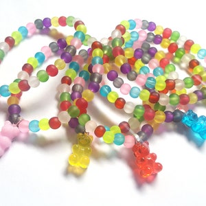 Gummy bear bracelet, Sweet bracelet, Beaded bracelet, Gummy bear, Bear, Sweets, Sweetie, Glass bead bracelet, Nostalgia, Retro, Fun