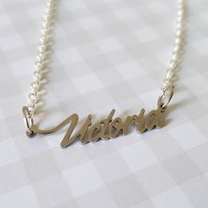 Victoria necklace, Name necklace, Name pendant, Name jewellery, Pendant necklace, Name keepsake, Keepsake jewellery, Victoria